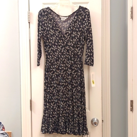 NWT Maggy London Dress 3/4 Sleeve Black and White Size 8 - Picture 1 of 6